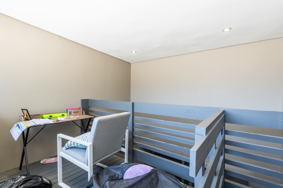 4 Bedroom Property for Sale in Monte Christo Western Cape